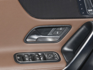 2022A 200 r п؅^(q)