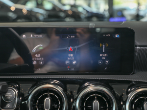 2022Ŀ A 200 (dng) g