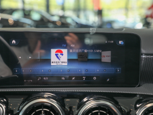 2022Ŀ A 200 (dng) g