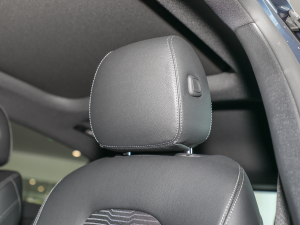 2022Ŀ A 200 (dng) g