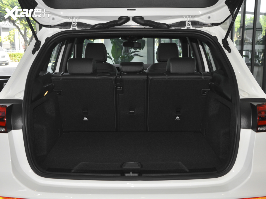 2022YB(j) B 200 (dng)