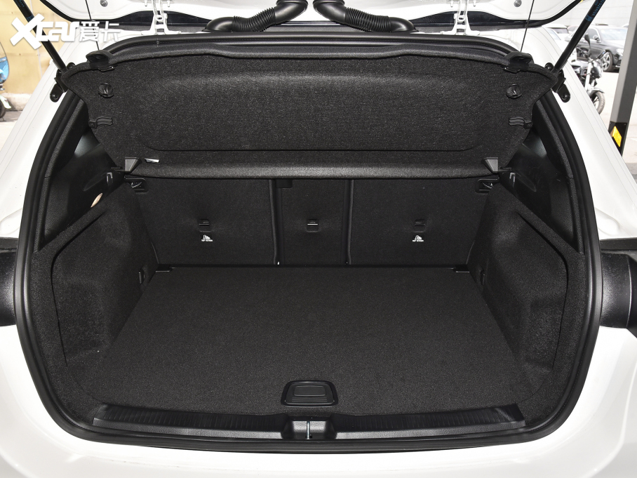 2022YB Ŀ B 200 Ӹ