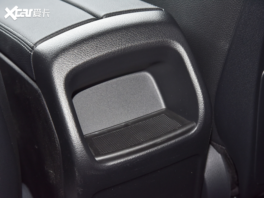 2022YB Ŀ B 200 Ӹ