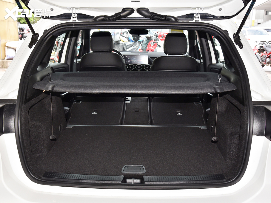 2022YB Ŀ B 200 Ӹ