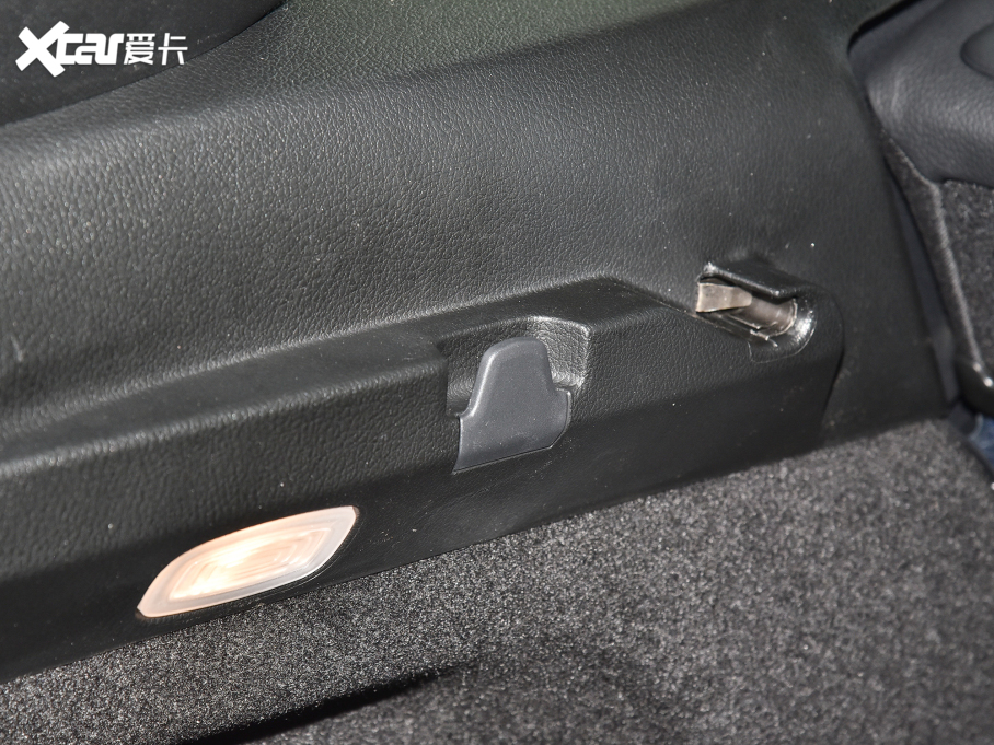 2022YB Ŀ B 200 Ӹ