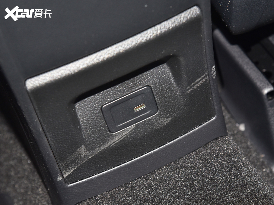 2022YB Ŀ B 200 Ӹ