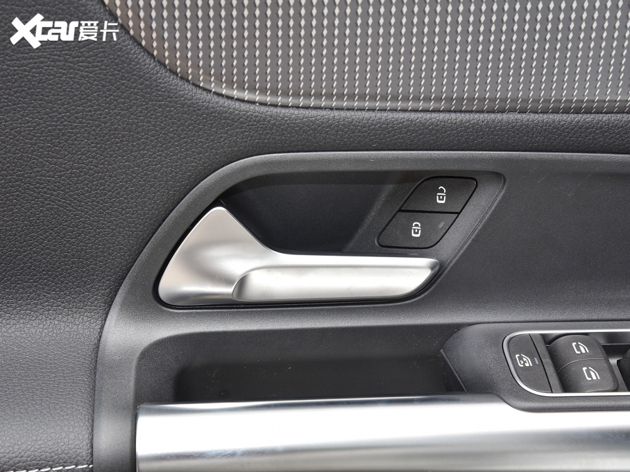 2022YB Ŀ B 200 Ӹ