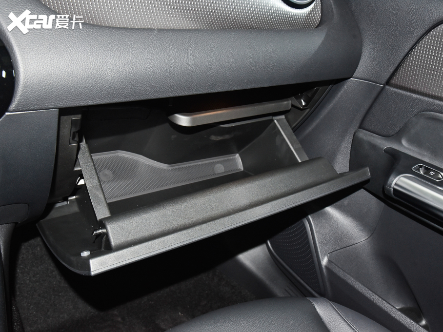 2022YB Ŀ B 200 r