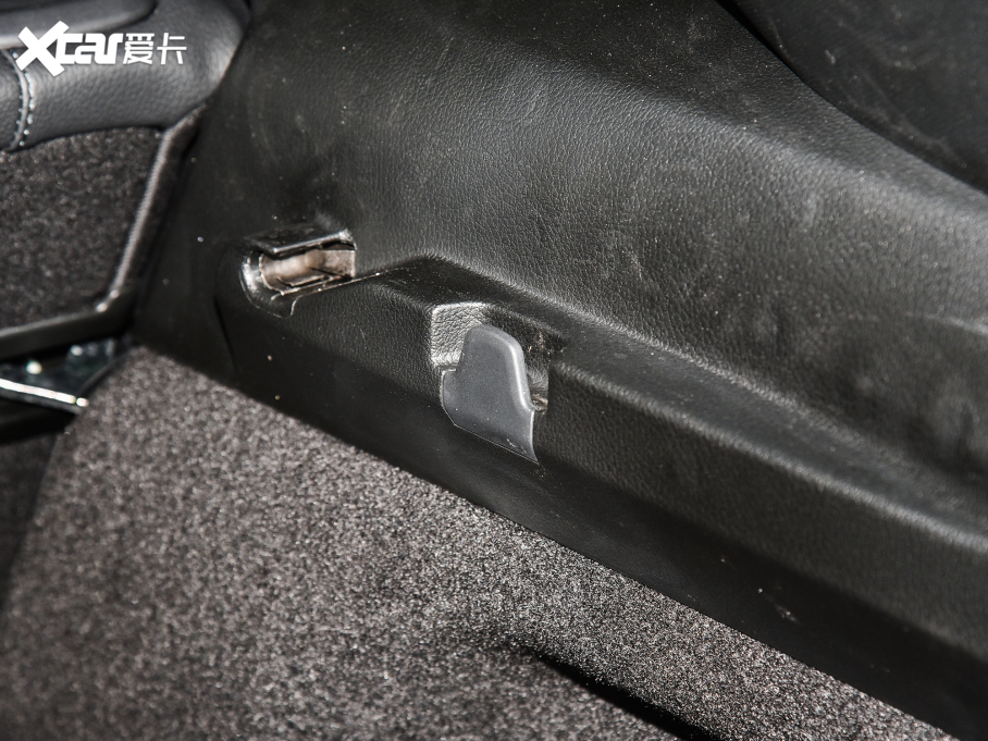 2022YB Ŀ B 200 r