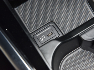 2022Ŀ B 200 Ӹ п؅^