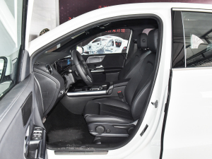 2022Ŀ B 200 r ǰſg