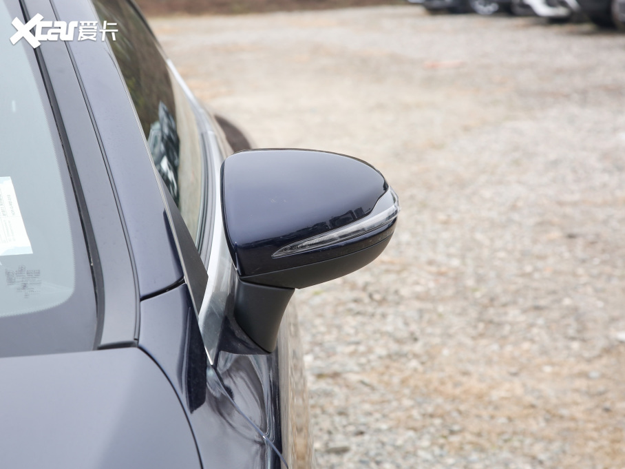 2022YCCoupe C 200 I܇