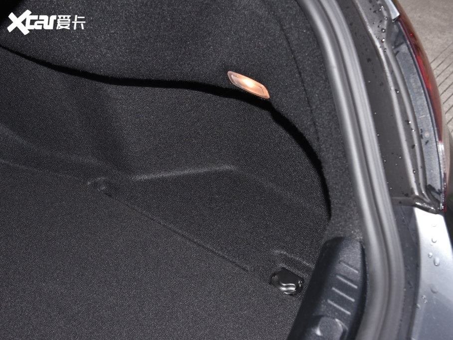 2022YCCoupe Ŀ C 200 I܇