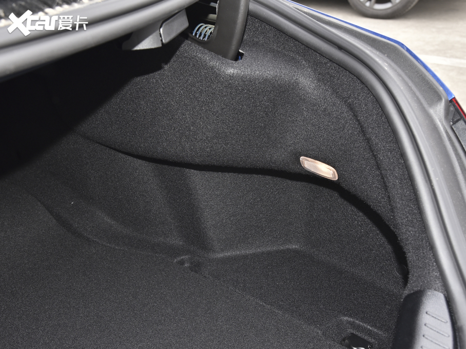 2022YCCoupe Ŀ C 260 I܇