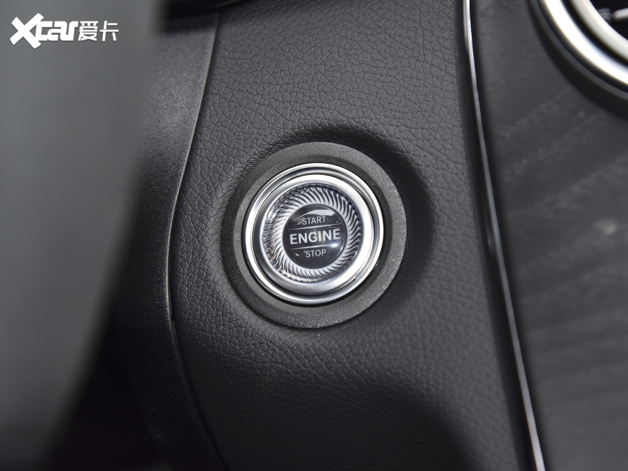 2022YCCoupe Ŀ C 260 I܇