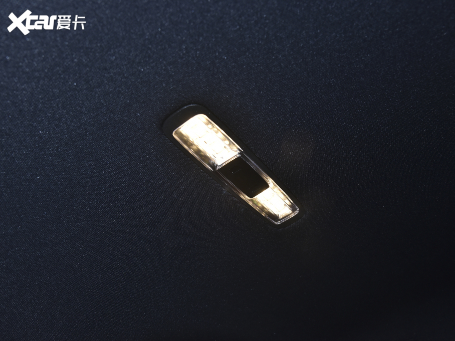 2022YC(j)Coupe Ŀ C 260 I܇