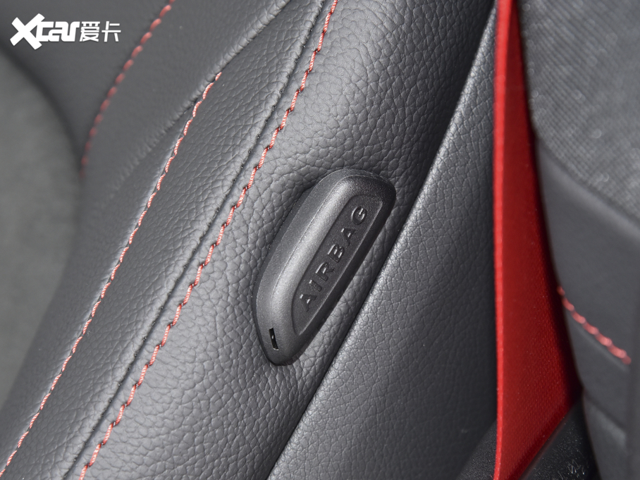 2022YCCoupe Ŀ C 260 I܇