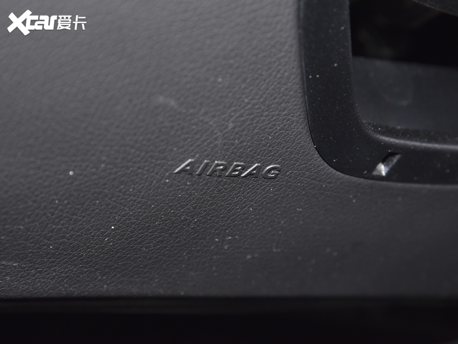 2022YCCoupe Ŀ C 260 I܇