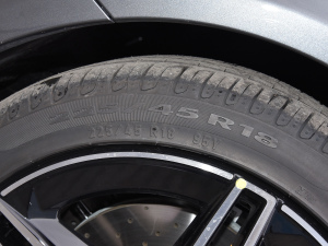 2022Ŀ C 200 I܇ ݆̥ߴ