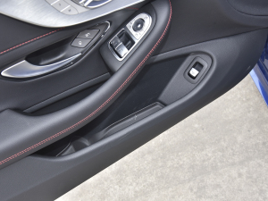 2022Ŀ C 260 I܇ ǰTg