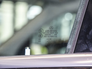 2022Ŀ GLE 350 e 4MATIC ^