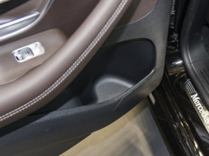 2022Ŀ GLE 350 e 4MATIC Tg