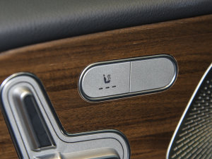 2022Ŀ GLE 350 e 4MATIC g