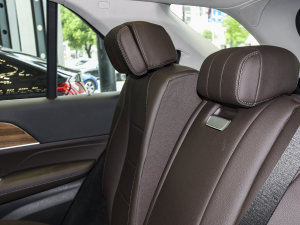 2022Ŀ GLE 350 e 4MATIC g