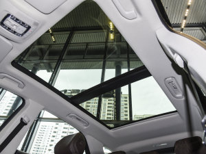 2022Ŀ GLE 350 e 4MATIC 촰