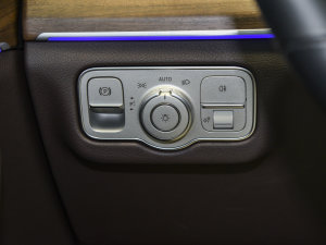 2022Ŀ GLE 350 e 4MATIC п؅^(q)