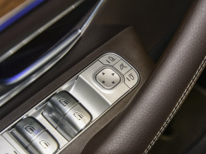 2022Ŀ GLE 350 e 4MATIC п؅^(q)