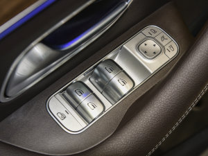 2022Ŀ GLE 350 e 4MATIC п؅^(q)