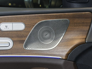 2022Ŀ GLE 350 e 4MATIC п؅^(q)