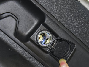 2022Ŀ GLE 350 e 4MATIC п؅^(q)