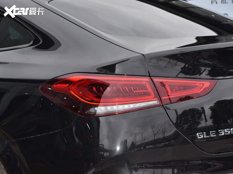 2022��YGLECoupe GLE 350 4MATIC �I��SUV ���A��