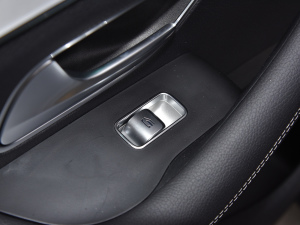 2022GLE 350 4MATIC ISUV A ܇ƅ^(q)