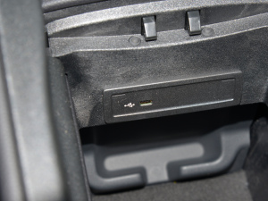 2022Ŀ GLE 350 4MATIC ISUV r g