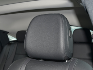 2022Ŀ GLE 350 4MATIC ISUV r g