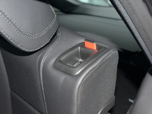 2022Ŀ GLE 350 4MATIC ISUV r g