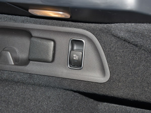 2022Ŀ GLE 350 4MATIC ISUV r g