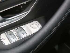 2022��Ŀ� GLE 350 e 4MATIC �I��SUV �п؅^(q��)