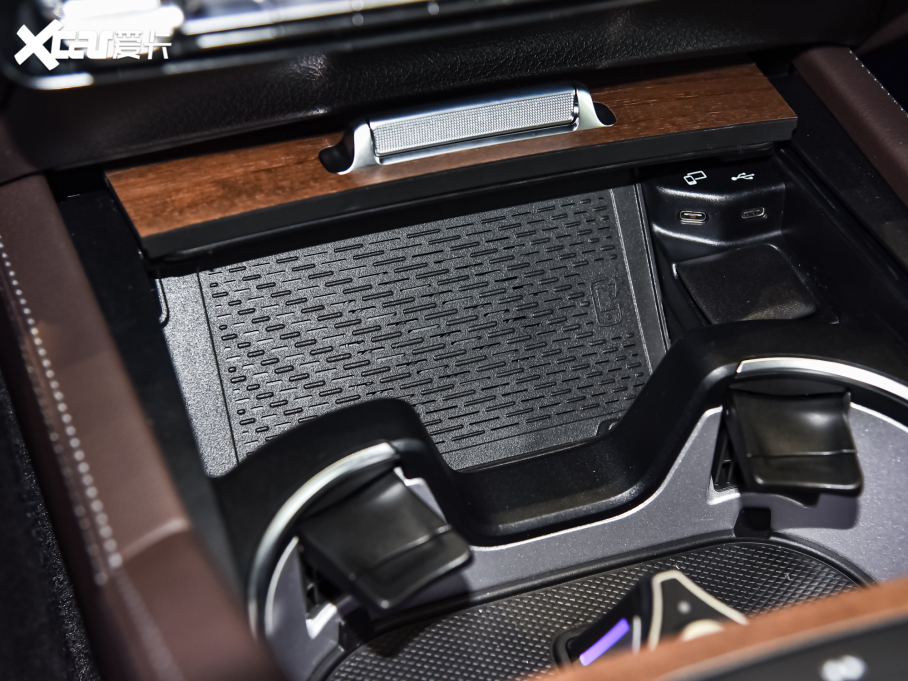 2022YGLS GLS 450 4MATIC A