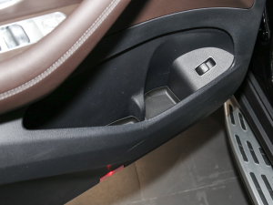 2022Ŀ GLS 450 4MATIC A ǰTg