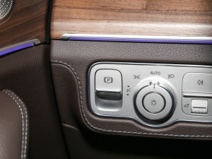 2022Ŀ GLS 450 4MATIC A v܇Ƅ(dng)