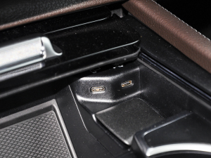 2022Ŀ GLS 450 4MATIC r п؅^