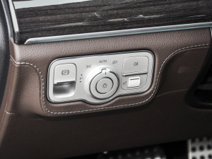 2022Ŀ GLS 450 4MATIC r п؅^