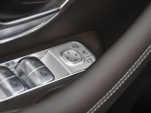 2022Ŀ GLS 450 4MATIC r п؅^