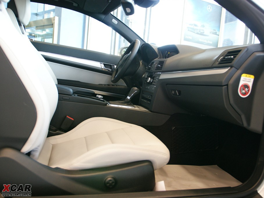 2009��YE���p�T E 350 Coupe