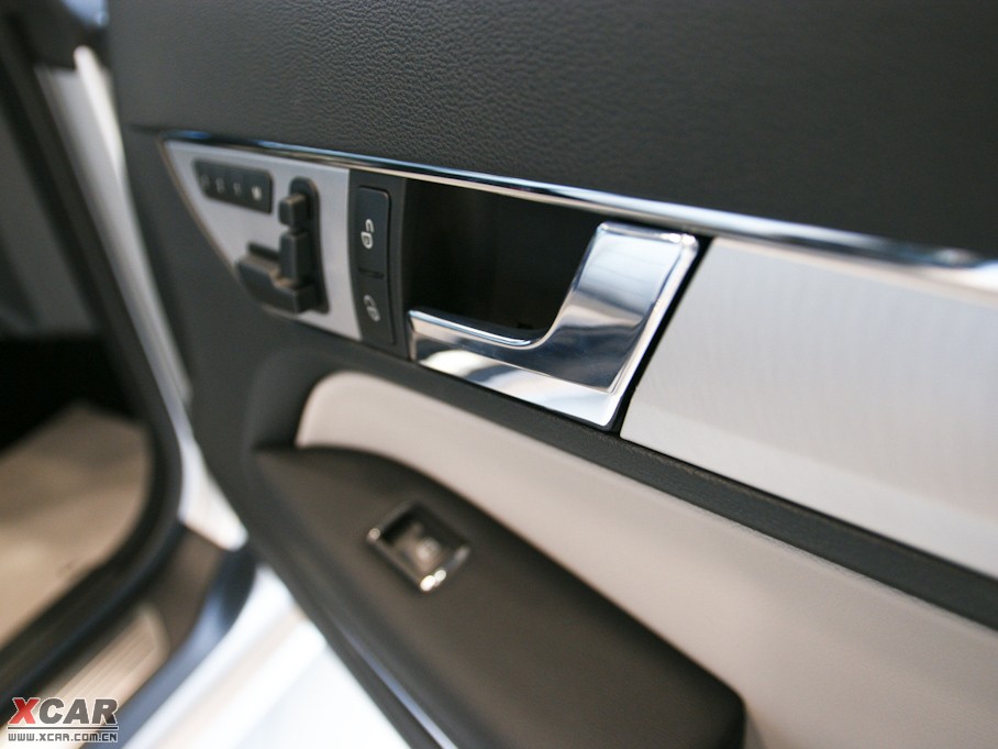 2009��YE���p�T E 350 Coupe