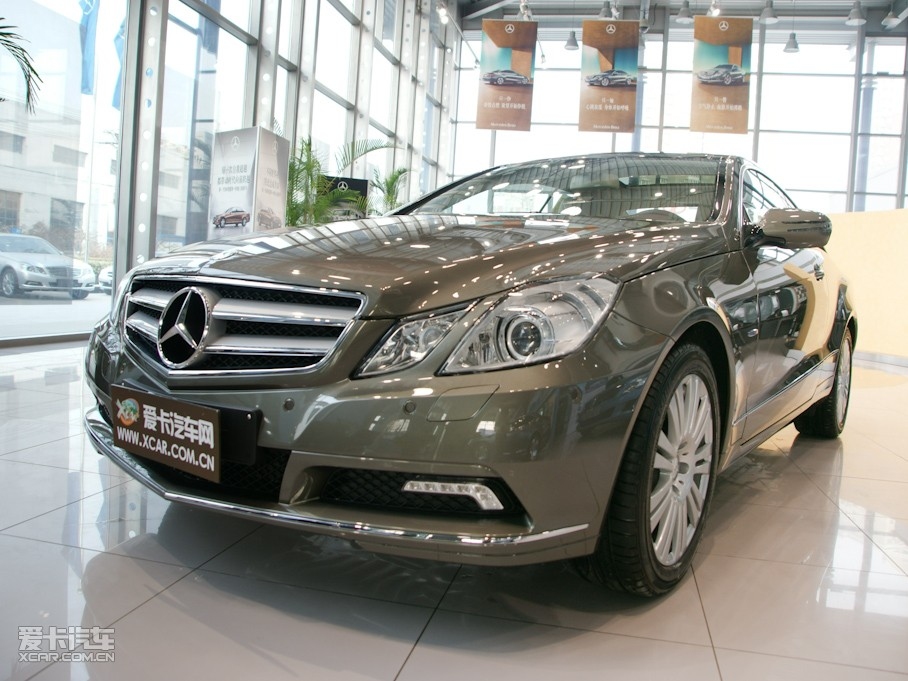 2010��YE���p�T E 260 CGI Coupe
